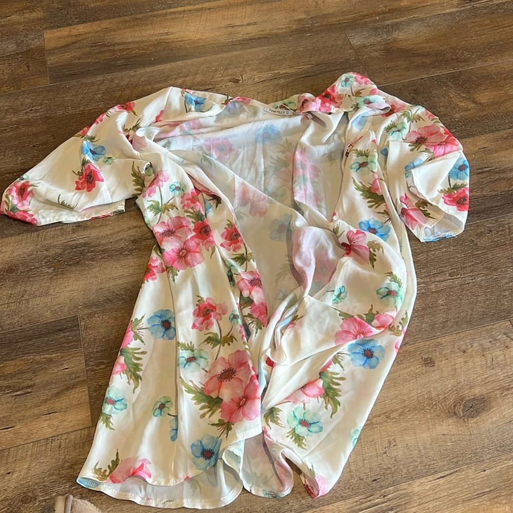 Bathing suit cover up size large